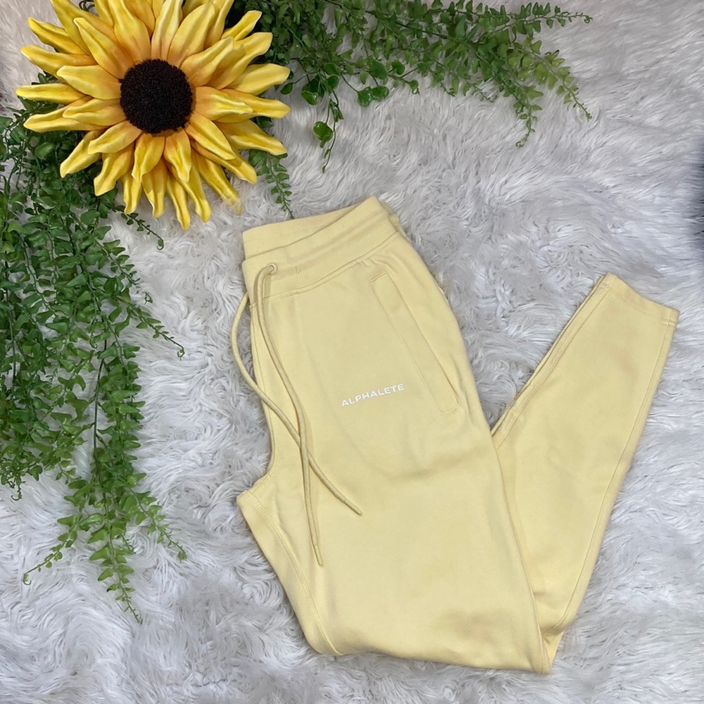 Alphalete Core Joggers High Waisted, Fitted, Yellow Sizes Small, Medium, Large